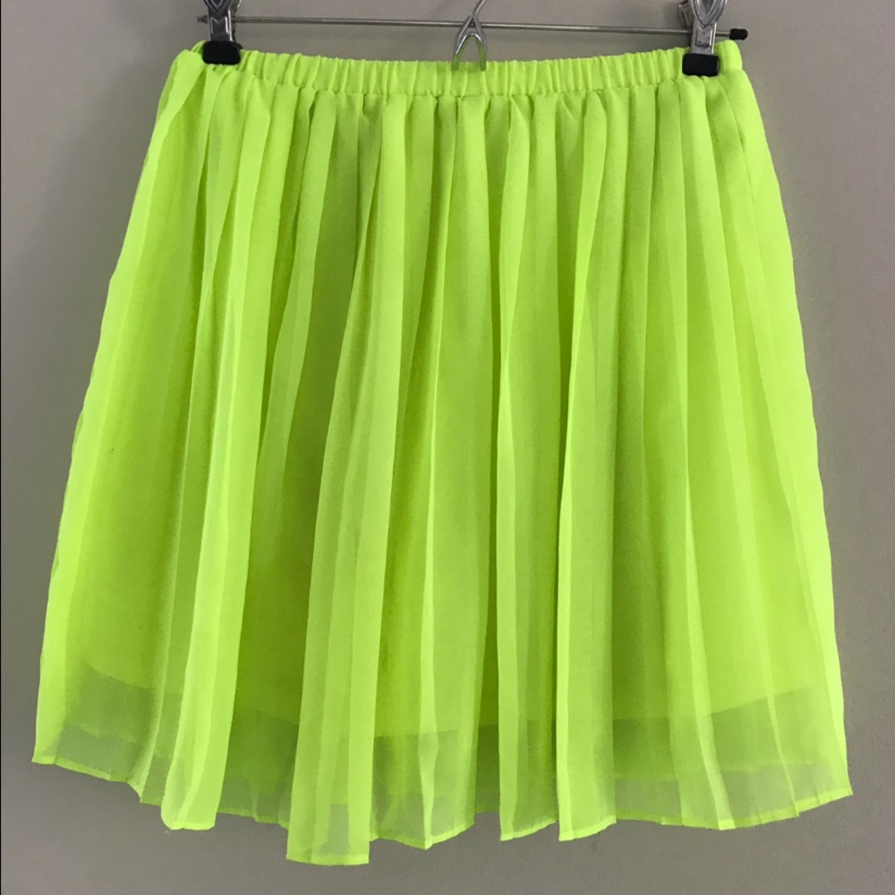 Yellow Pleated Skirt